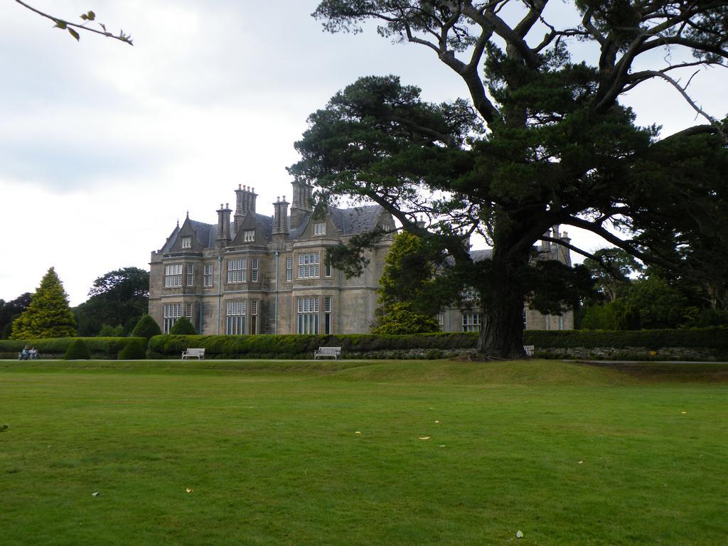 Mills Inn Ballyvourney Exterior photo