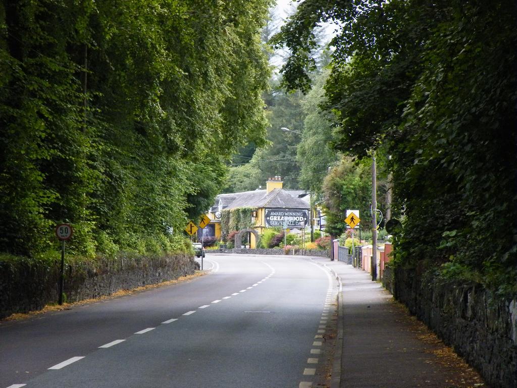 Mills Inn Ballyvourney Exterior photo